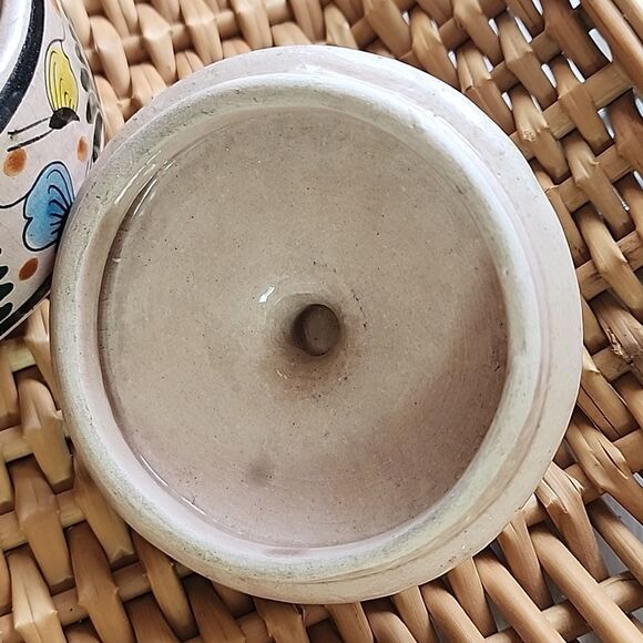 Vintage Mexican Pottery Lidded Bowl - Picture 8 of 9